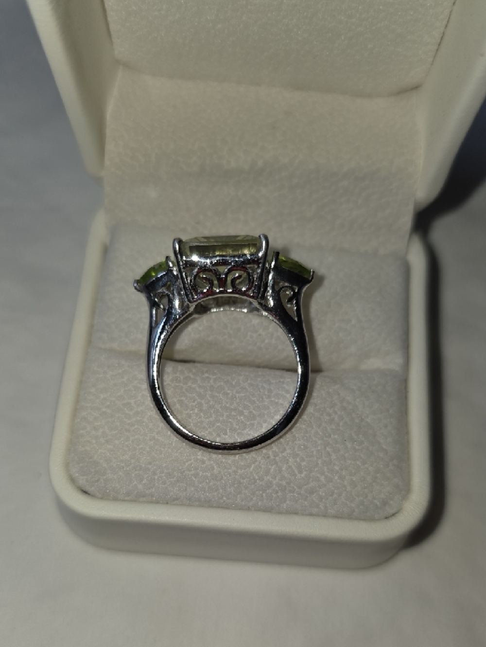 Ross-Simons Prasiolite And Peridot Ring Size 8.75 - Picture 3 of 7